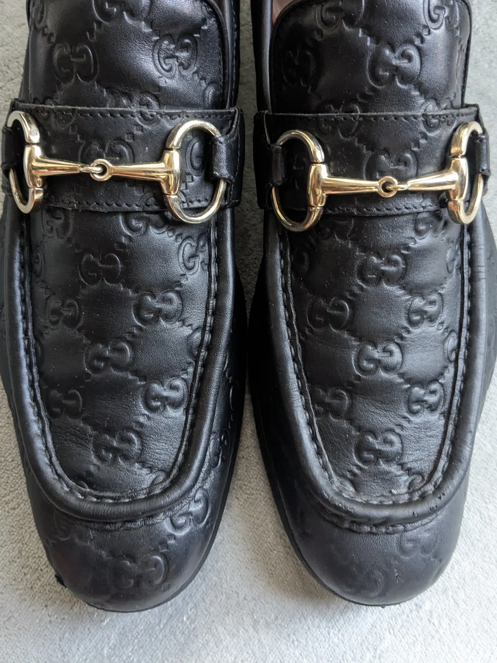 Gucci Black Leather Horsebit Loafers - Designer Embossed Men 9 42 Monogram